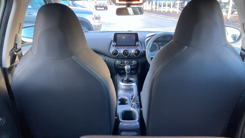 Nissan Juke 1.0 DiG-T 114 Acenta 5dr Petrol Hatchback